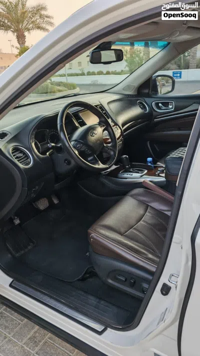 Infiniti QX60 Luxe 4