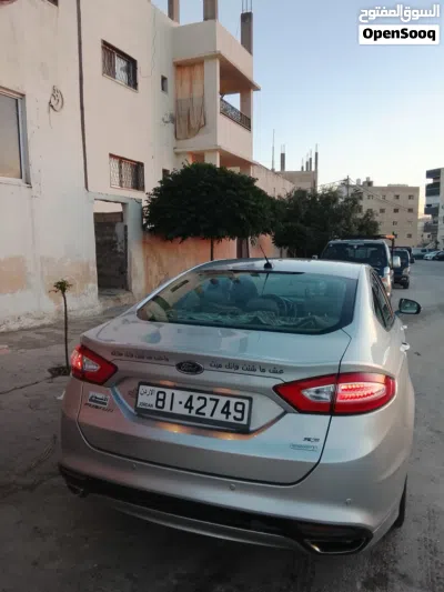 Ford Fusion Titanium 4