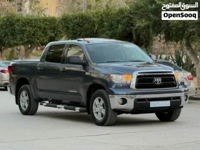 Toyota Tundra SR5 2