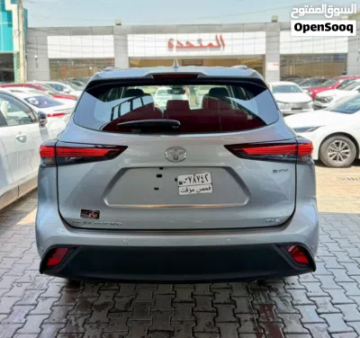 تويوتا هايلاندر GLE 2