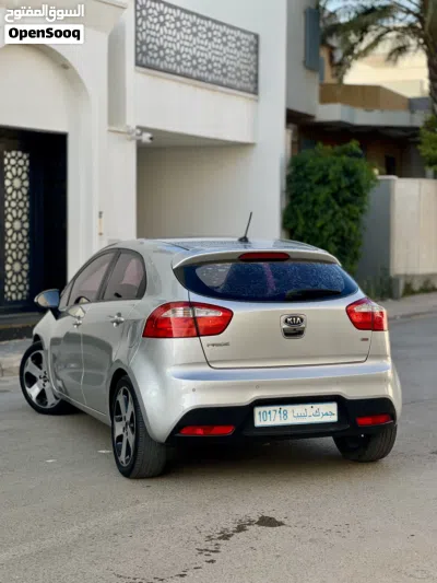 Kia Pride GT-Line 3