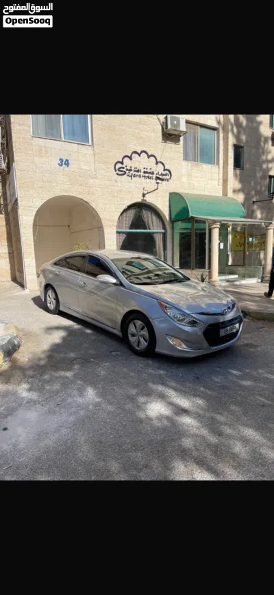 Hyundai Sonata Standard 3