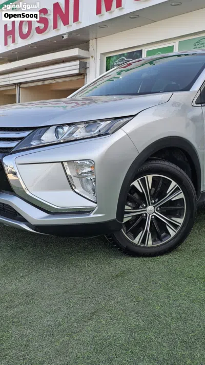 Mitsubishi EclipseCross GLX 2