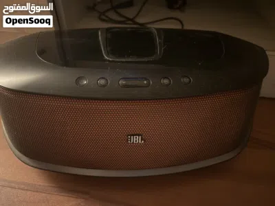 سبيكر صوت بحالة ممتازة جداً ماركة JBL 2