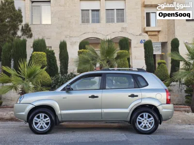 Hyundai Tucson GLS 2