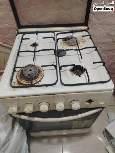 طباخة مع سرير مع غسالة 2