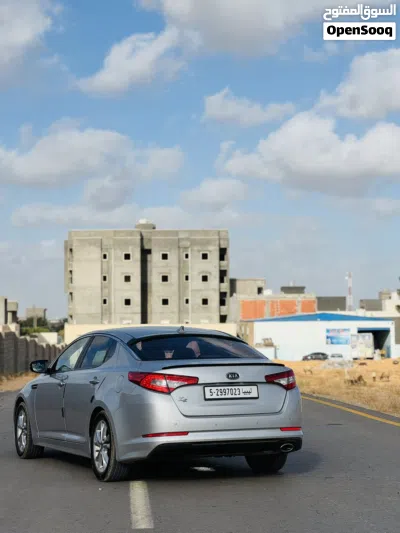 Kia K5 EX 3