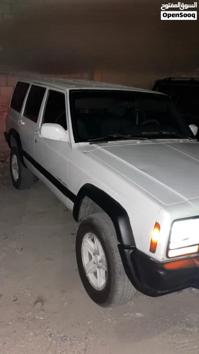 Jeep Cherokee Limited 4