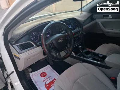 Hyundai Sonata GL 3