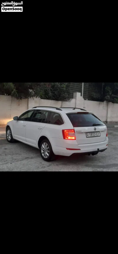 سكودا اوكتافيا Standard 2