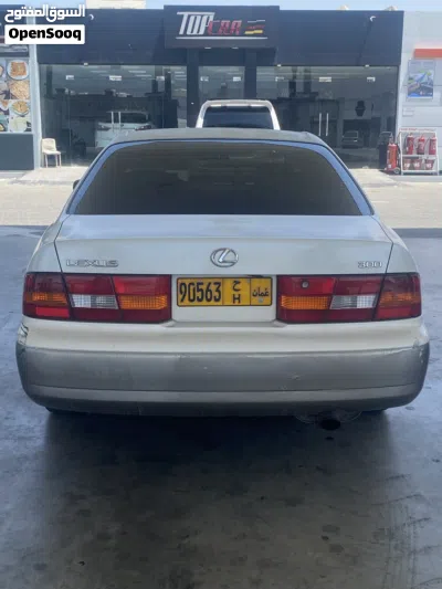 Lexus ES ES 300 2