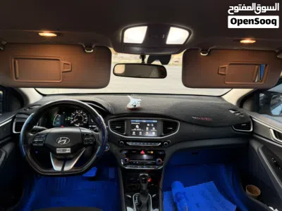 Hyundai Ioniq Standard 3