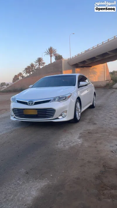 تويوتا افالون Limited 2