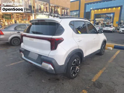 كيا سونيت HTX 4