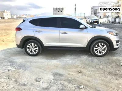 Hyundai Tucson GL 4