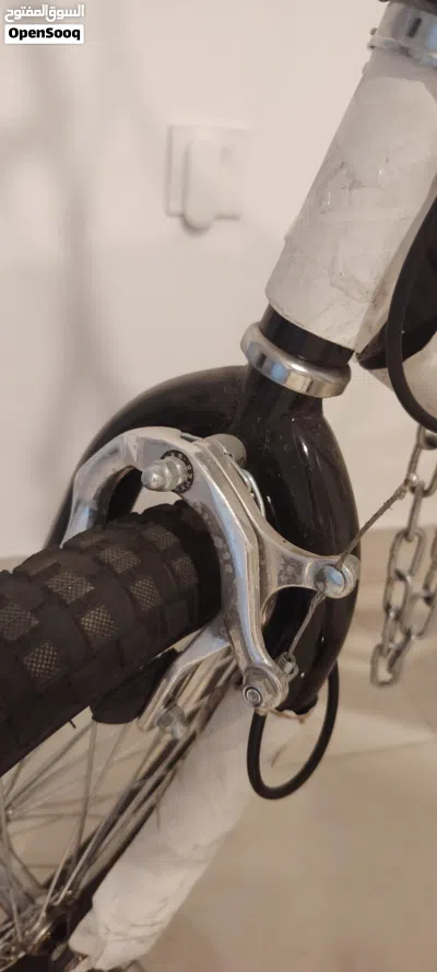 دراجه هوائيه (تصميم الـ BMX) شبه جديد سعر مناسب 4