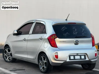 Kia Picanto EX 3
