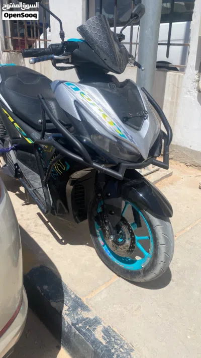 Yamaha Aerox 2