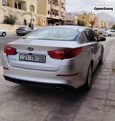 كيا اوبتيما Standard 4