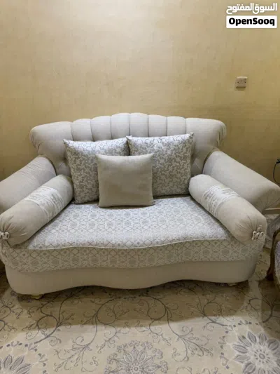 للبيع طقم كنب 2