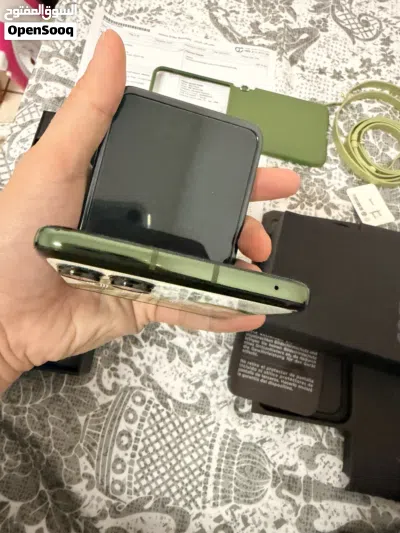 Moto Razr 50 Ultra 512GB 4