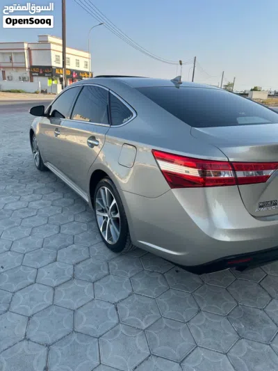 تويوتا افالون Limited 4