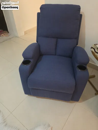 للبيع شبه جديد نظيف 2