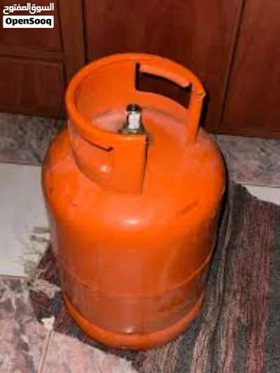 GAS CYLINDER 2
