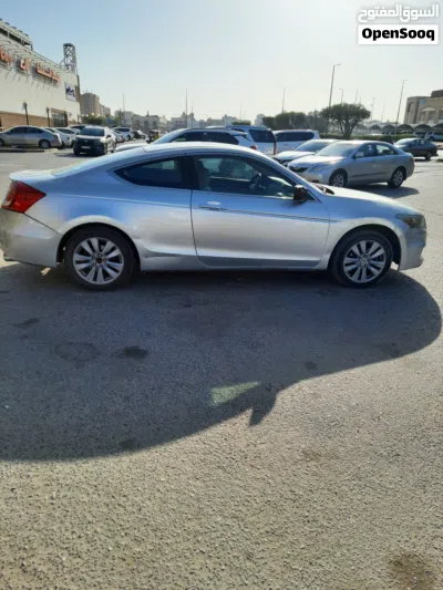 Honda Accord Standard 2