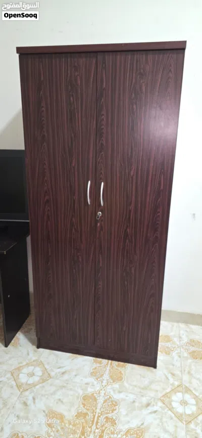 فرصة اغراض للبيع السبب السفر 3