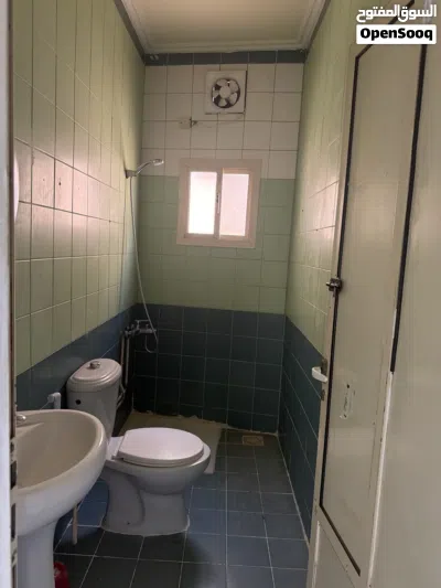 Flat for rent in Halla lowest rent in Muharraq 4