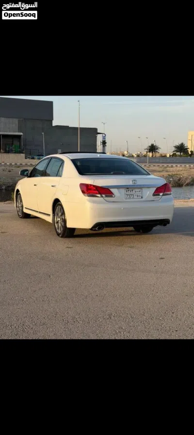 تويوتا افالون Limited 2