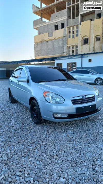 Hyundai Verna EX 2