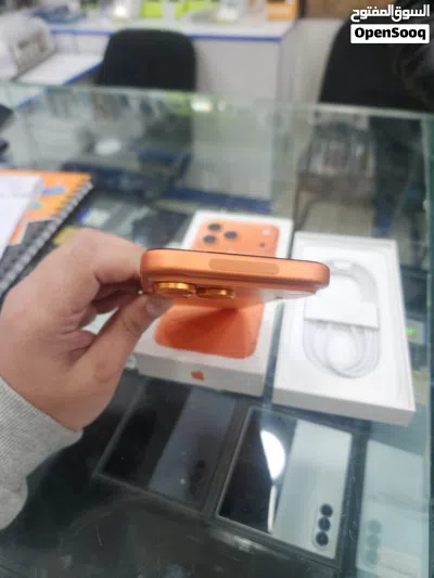 iPhone 17 pro max 256GB بحالة الجديد بسعر مميز 2