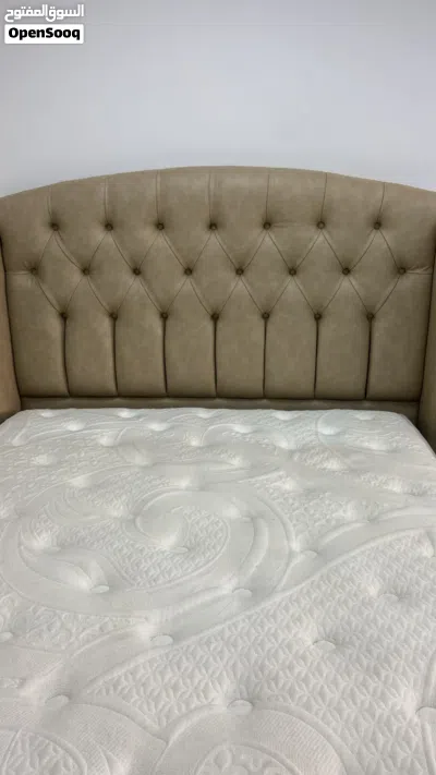 MATELAS DOLIDOL ET SOMMIER +TETE DE LIT 2