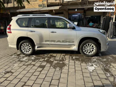 Toyota Prado VX 4