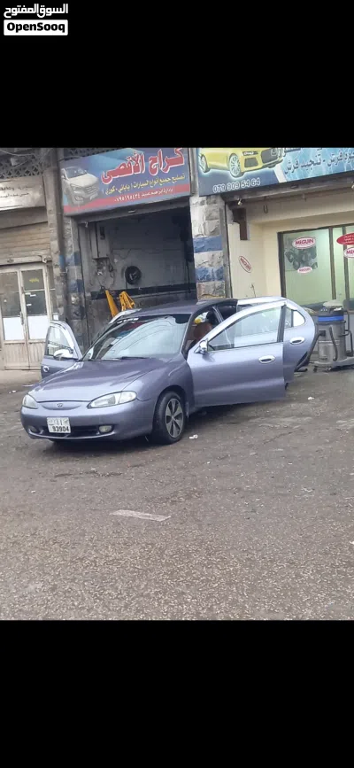 Hyundai Avante Standard 2