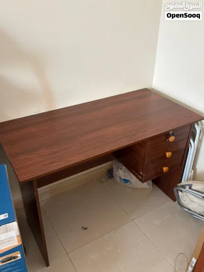 Study table and dressing table 2