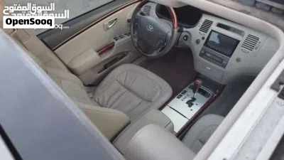 Hyundai Azera GL 2
