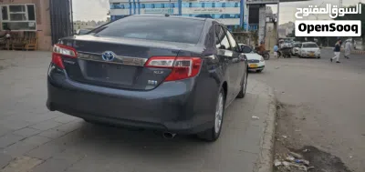 Toyota Camry XLE 3