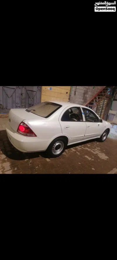 Nissan Sunny S 4