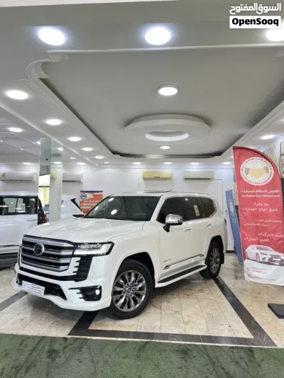 Toyota Land Cruiser VXR 3