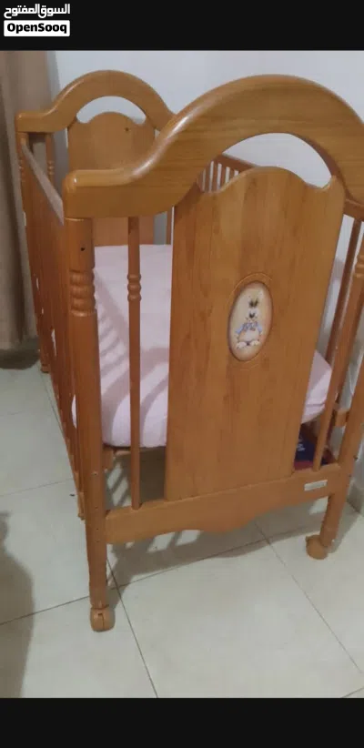 تخت بيبي مع فرشه 3