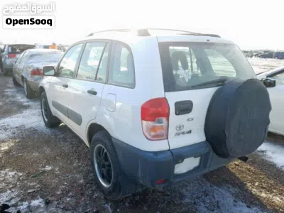 Toyota RAV 4 XLE 3