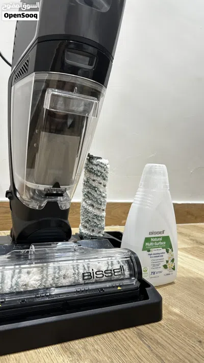 للبيع مكنسة وممسحة بخار BISSELL 2