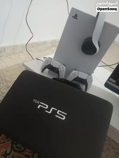 PS5 بلايستيشن 4