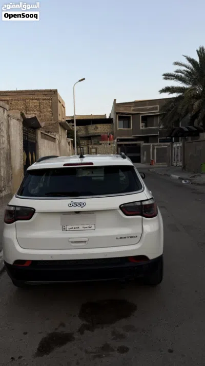 جيب كومباس Latitude 4