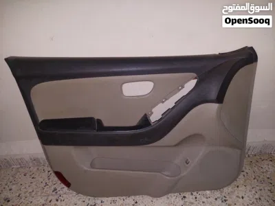 أبواب هيونداي إلنترا (2007-2010) - أصلية وكالة وبحالة ممتازة. Hyundai elantra 4