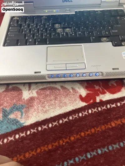 لابتوب ديل للبيع شغال 100٪ 3