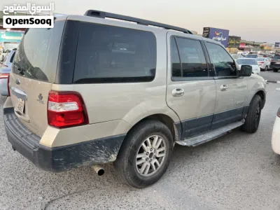 Ford Explorer Eddie Bauer Sport 3